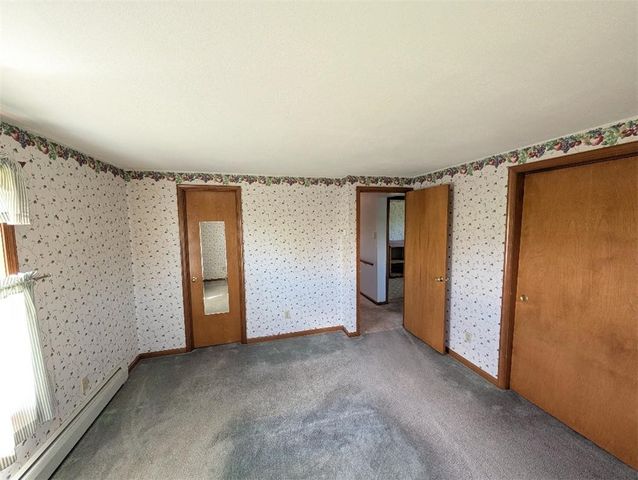 4096 Old Salt Rd, Niles, NY 13152