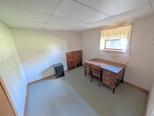 4096 Old Salt Rd, Niles, NY 13152