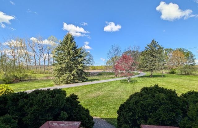 4096 Old Salt Rd, Niles, NY 13152