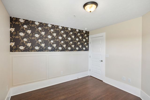 144 N Vine St, Ashland City, TN 37015
