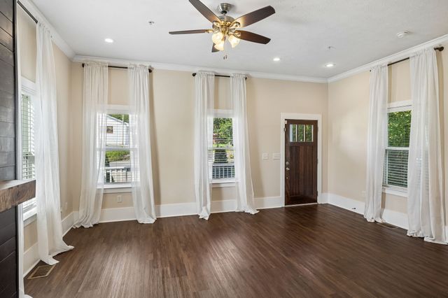 144 N Vine St, Ashland City, TN 37015