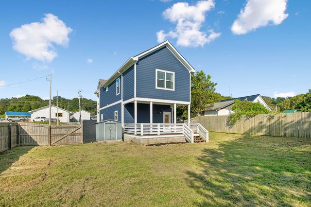 144 N Vine St, Ashland City, TN 37015