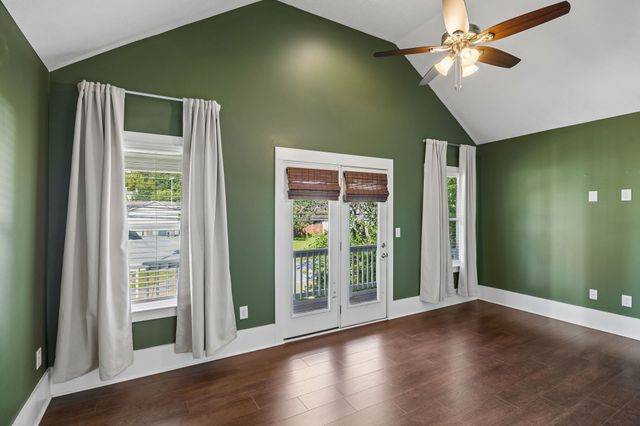 144 N Vine St, Ashland City, TN 37015