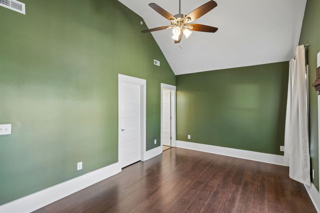 144 N Vine St, Ashland City, TN 37015