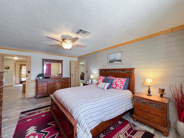 506 W Texas St, Marfa, TX 79843