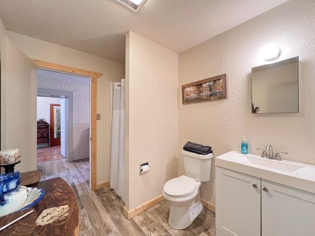 506 W Texas St, Marfa, TX 79843