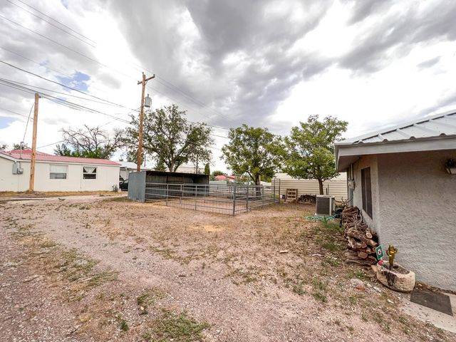 506 W Texas St, Marfa, TX 79843