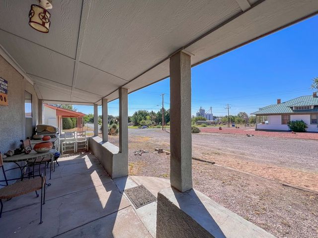 506 W Texas St, Marfa, TX 79843