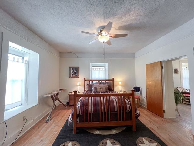 506 W Texas St, Marfa, TX 79843