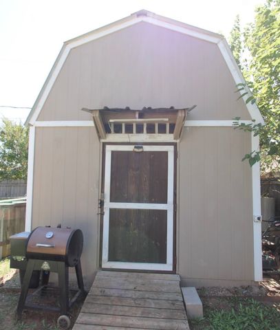 5311 Long Leaf Drive, Wichita Falls, TX 76310