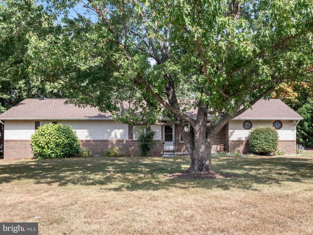 101 MALOY DR, Winchester, VA 22602