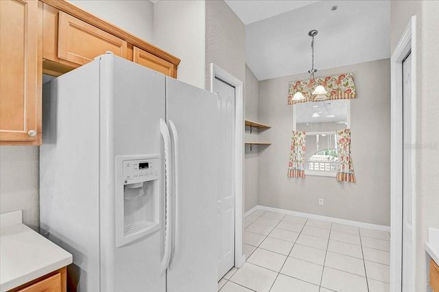 915 FAIRWAYCOVE LANE 201, Bradenton, FL 34212