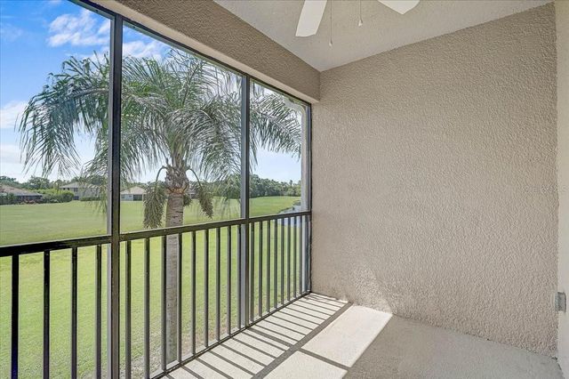 915 FAIRWAYCOVE LANE 201, Bradenton, FL 34212
