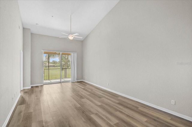 915 FAIRWAYCOVE LANE 201, Bradenton, FL 34212
