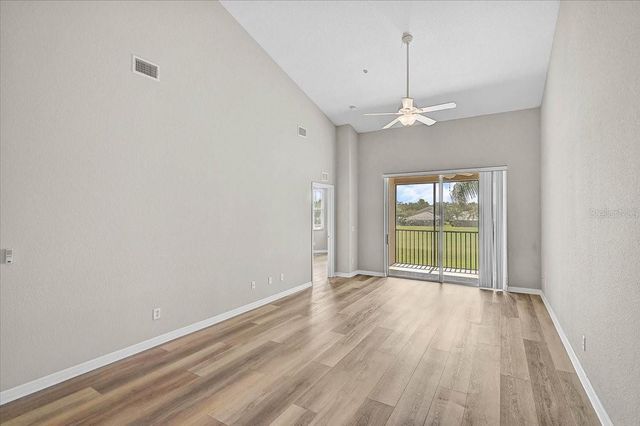 915 FAIRWAYCOVE LANE 201, Bradenton, FL 34212