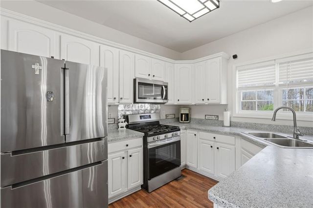 3942 Birdie Drive, Douglasville, GA 30134