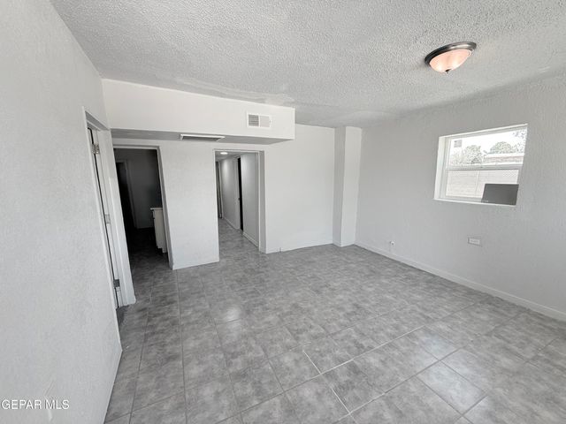 1921 E San Antonio Avenue, El Paso, TX 79901