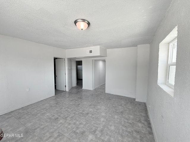 1921 E San Antonio Avenue, El Paso, TX 79901
