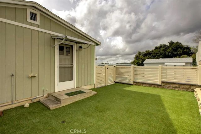 6911 Valmont Street, Tujunga, CA 91042
