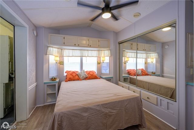 11089 Sunglow LN, Fort Myers, FL 33908