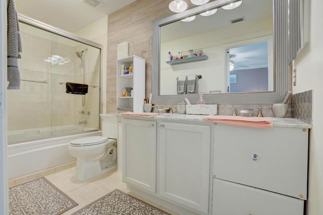 109 Fox Meadow Run, Jupiter, FL 33458