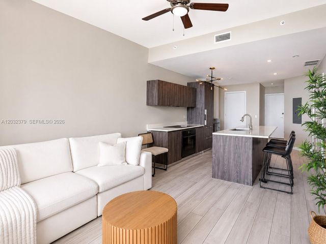 480 NE 31st Street 3705, Miami, FL 33137