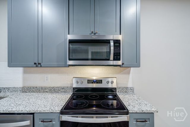 34 Depot St 22, Hartwell, GA 30643