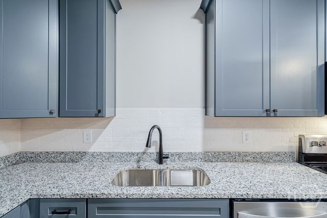 34 Depot St 22, Hartwell, GA 30643