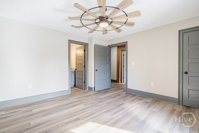 34 Depot St 22, Hartwell, GA 30643