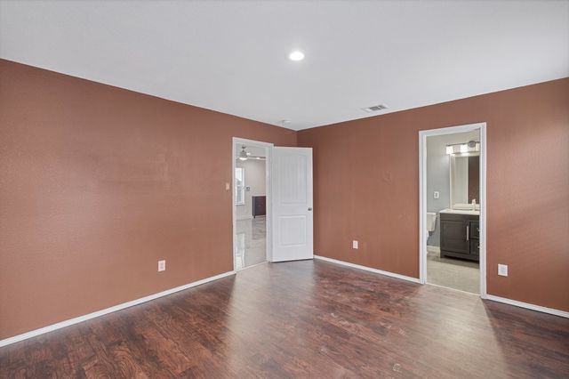 1401 Sierra Estate Trail, Fort Worth, TX 76119