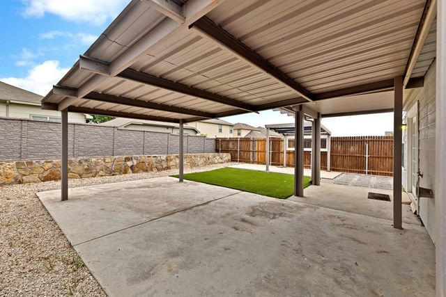 1401 Sierra Estate Trail, Fort Worth, TX 76119