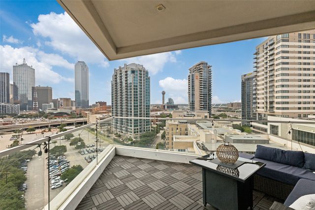 2408 Victory Park Lane 1035, Dallas, TX 75219