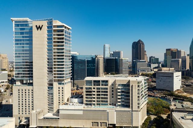 2408 Victory Park Lane 1035, Dallas, TX 75219