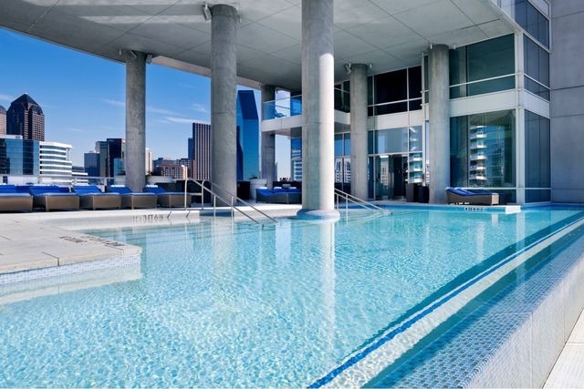 2408 Victory Park Lane 1035, Dallas, TX 75219