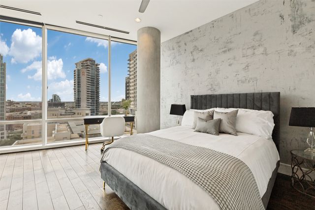 2408 Victory Park Lane 1035, Dallas, TX 75219