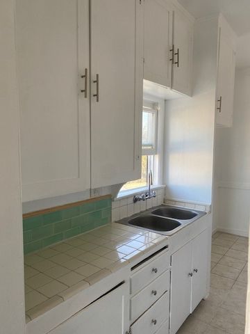 744 Walnut, Long Beach, CA 90813