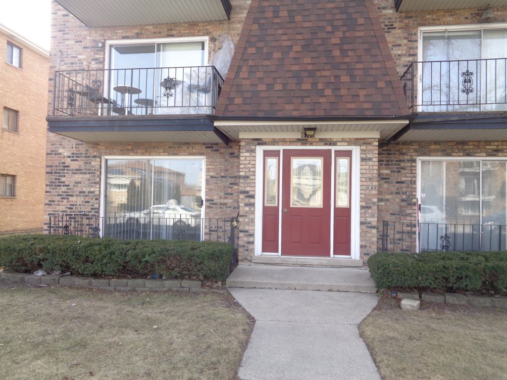 6131 S Marshall Avenue 1E, Chicago Ridge, IL 60415