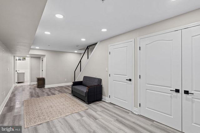 933 S 3RD ST, Philadelphia, PA 19147