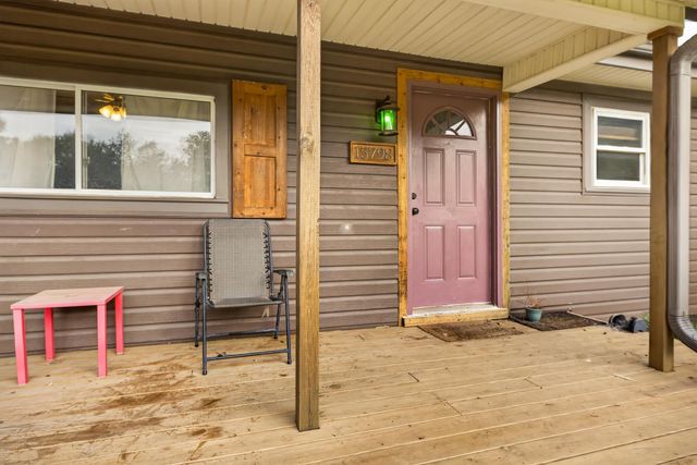 15798 SW Prairie Creek Rd, Rose Hill, KS 67133