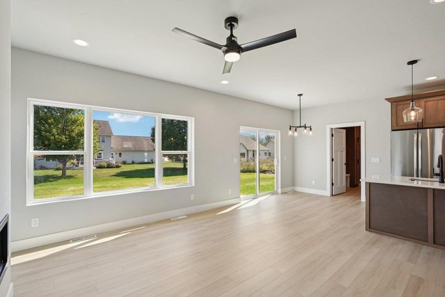 216 Cardinal Lane, Sauk City, WI 53583