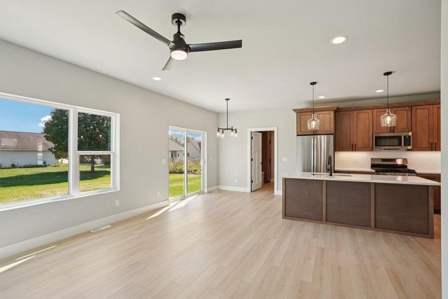 216 Cardinal Lane, Sauk City, WI 53583