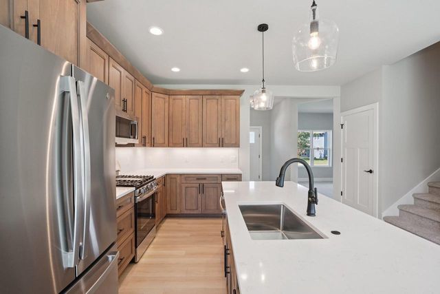 216 Cardinal Lane, Sauk City, WI 53583