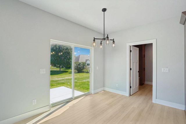 216 Cardinal Lane, Sauk City, WI 53583