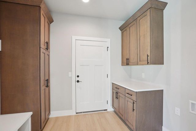 216 Cardinal Lane, Sauk City, WI 53583