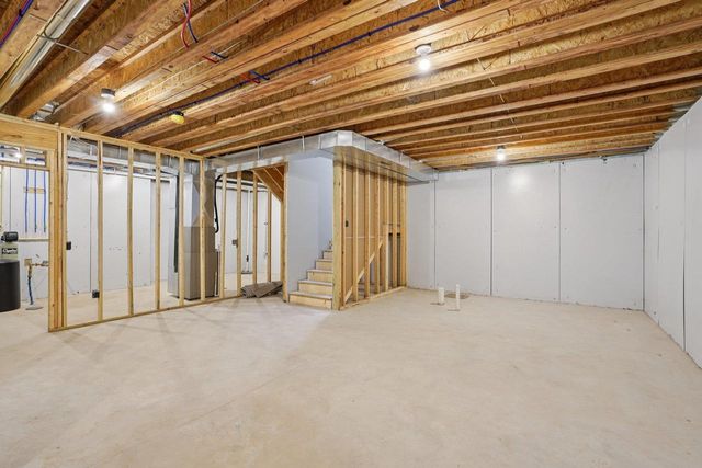 216 Cardinal Lane, Sauk City, WI 53583