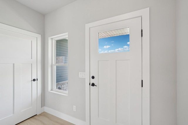 216 Cardinal Lane, Sauk City, WI 53583