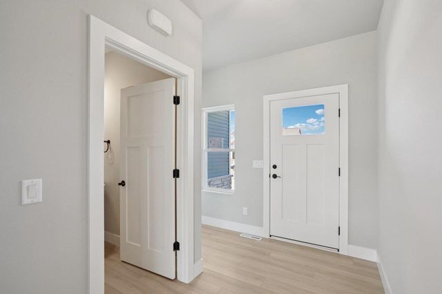 216 Cardinal Lane, Sauk City, WI 53583