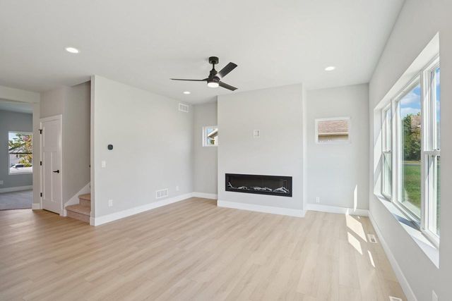 216 Cardinal Lane, Sauk City, WI 53583