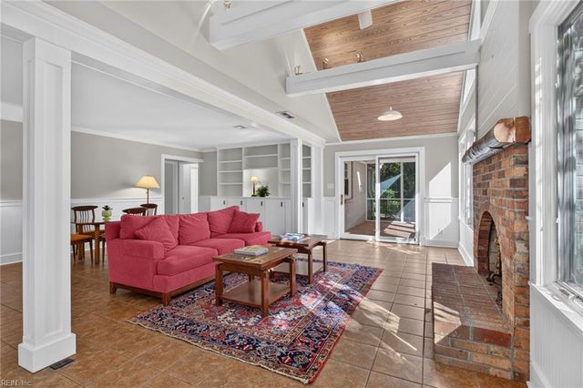 1805 Fleet TER, Virginia Beach, VA 23454