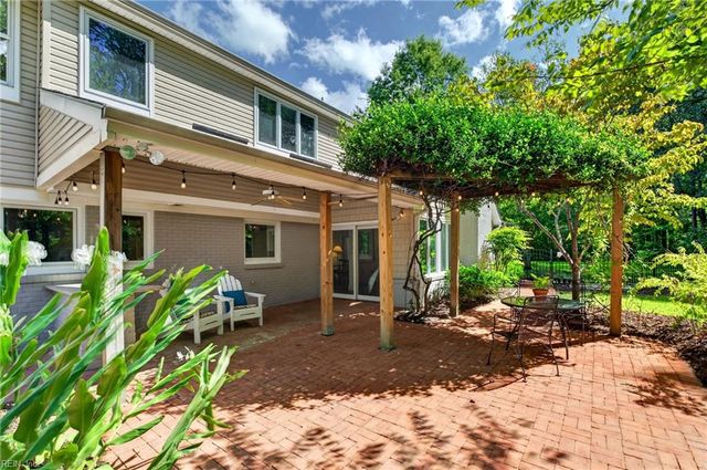 1805 Fleet TER, Virginia Beach, VA 23454